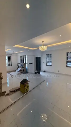 3bdrm Duplex in Felmic Real Estate, Baatsona Total for sale
