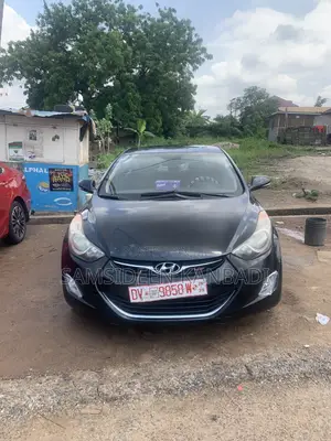 Hyundai Elantra GLS Sedan FWD (1.8L 4cyl 6M) 2013 Black
