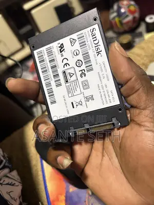 Original Sandisk SSD