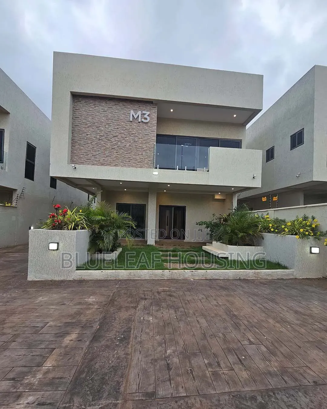 4bdrm House in Lake Side Estate for sale