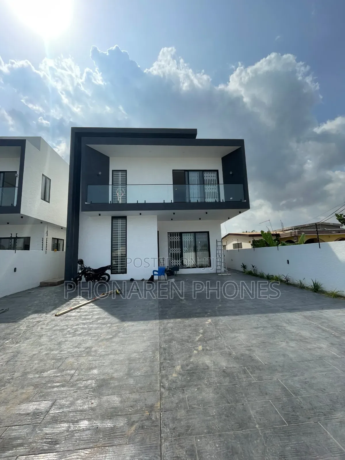 4bdrm House in Sakumono for sale