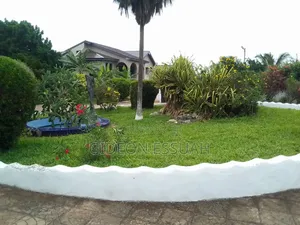 9bdrm Mansion in Gideon Property, Ofankor for sale