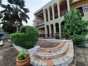 9bdrm Mansion in Gideon Property, Ofankor for sale