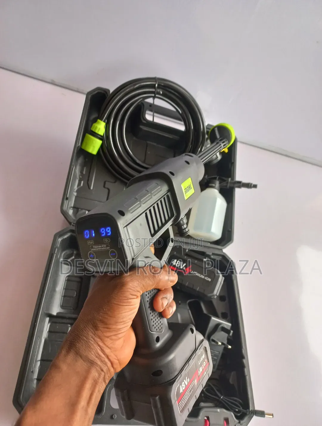 Car Washing High Pressure Spray With Touchscreen (Two Batteries)