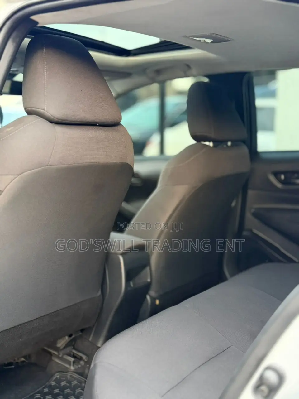 Toyota Corolla LE 2021 Silver