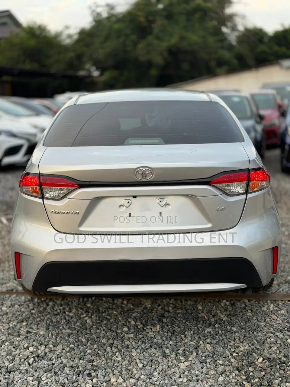 Toyota Corolla LE 2021 Silver