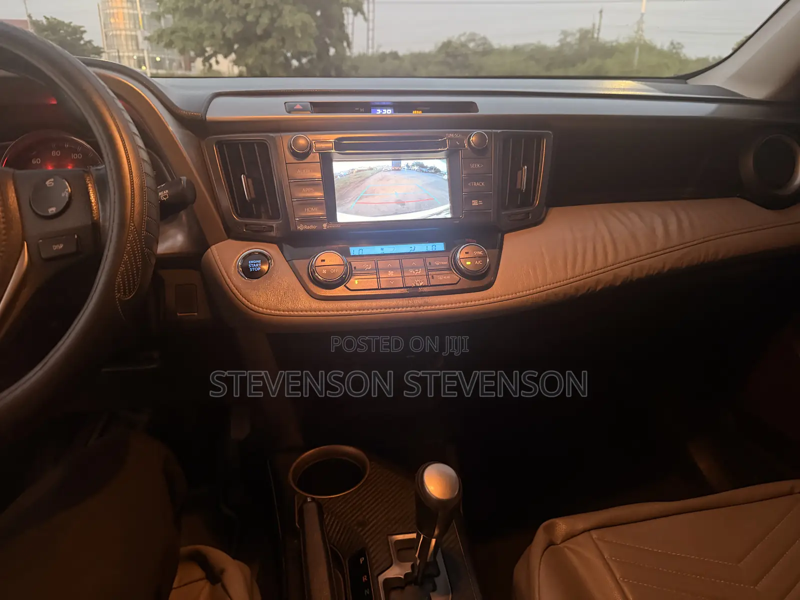Toyota RAV4 LE 4dr SUV AWD (2.5L 4cyl 6A) 2018 White