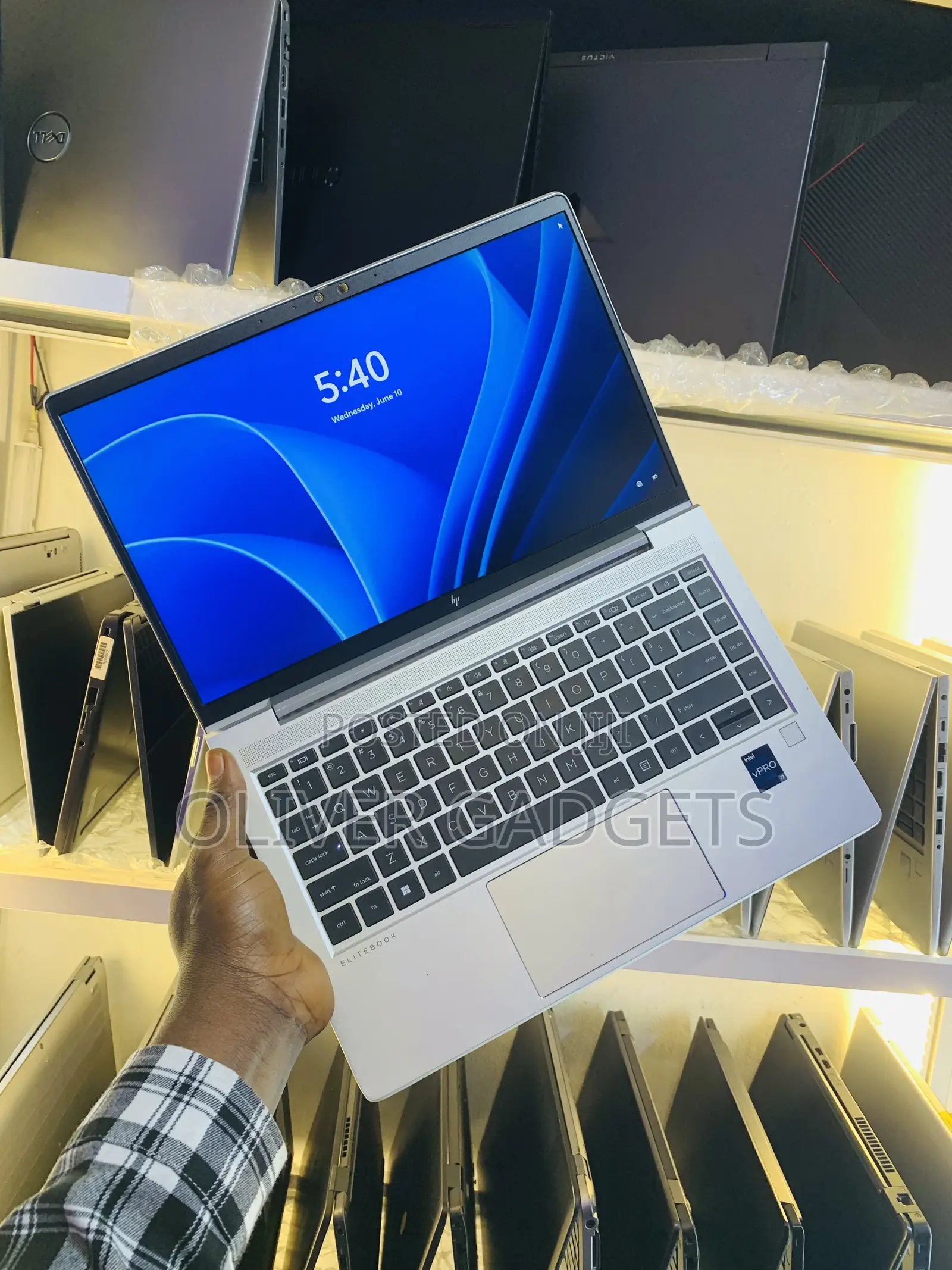 Laptop HP EliteBook 640 G9 16GB Intel Core i7 SSD 256GB