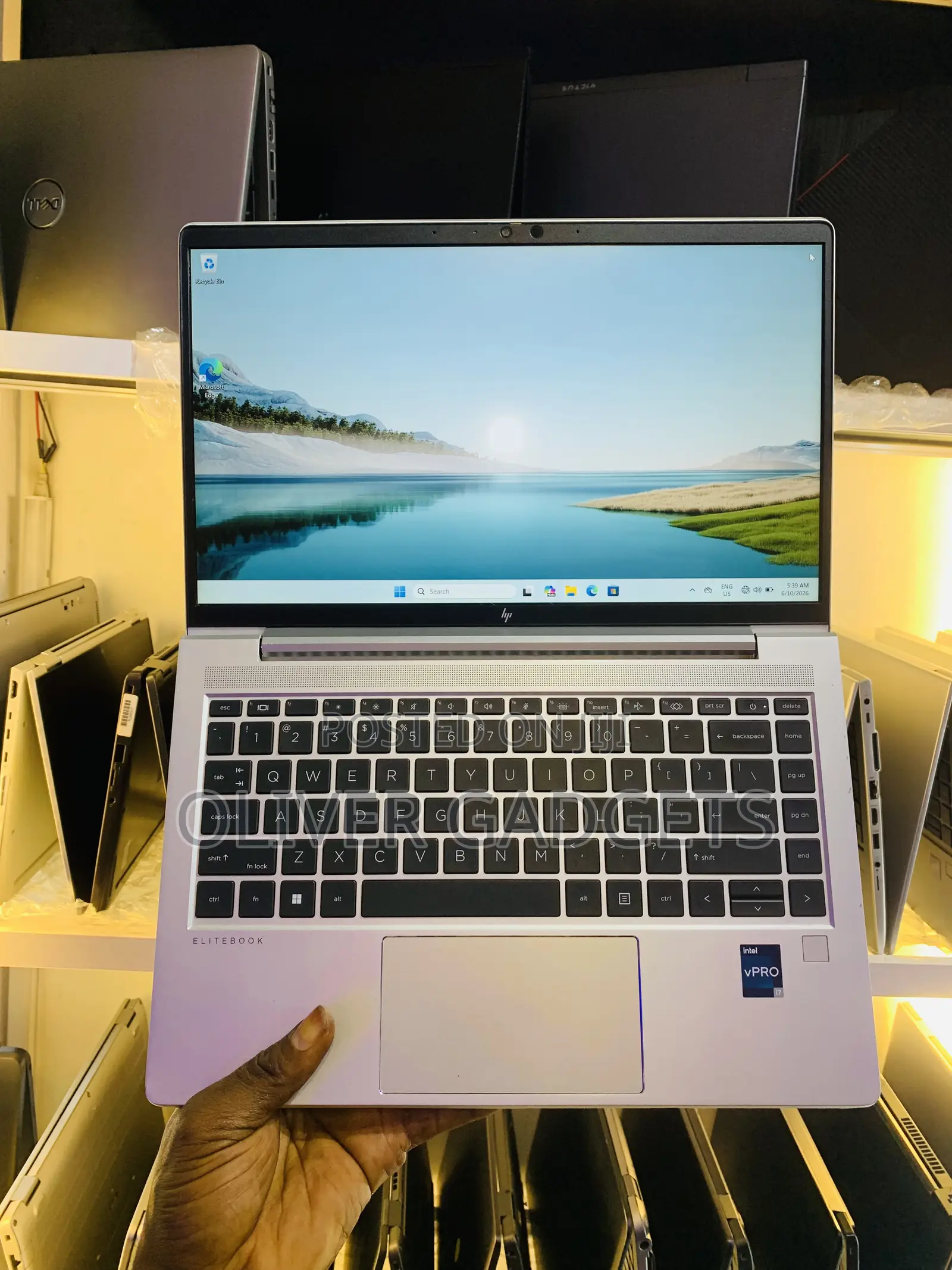 Laptop HP EliteBook 640 G9 16GB Intel Core i7 SSD 256GB