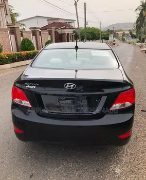 Hyundai Accent SE Sedan 2016 Black