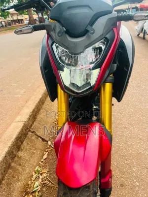 Honda Hornet 2020 Red
