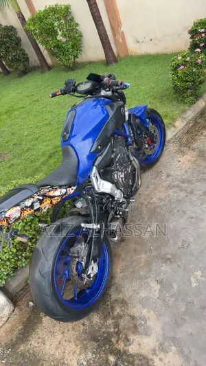 Yamaha FZ 2018 Blue