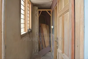 1bdrm House in Blue Blue Beach Road, Cold Store for rent