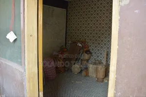 1bdrm House in Blue Blue Beach Road, Cold Store for rent