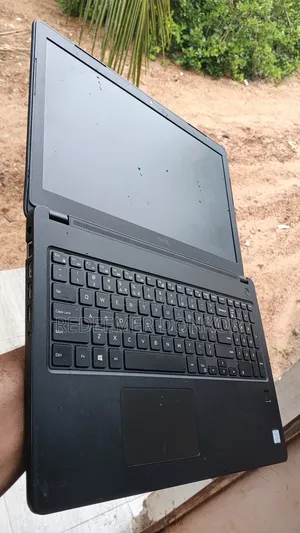 Laptop Dell Latitude 3580 16GB Intel Core i5 SSD 256GB