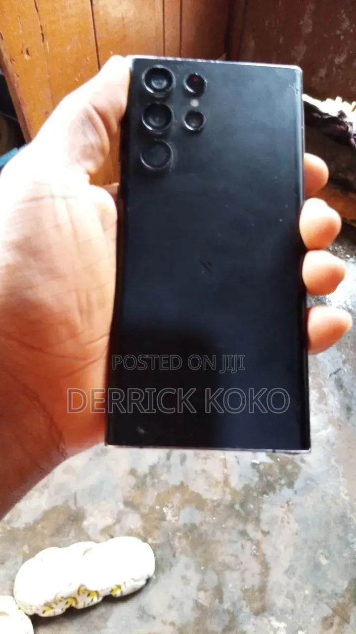 Samsung Galaxy S22 Ultra 5G 128 GB Black