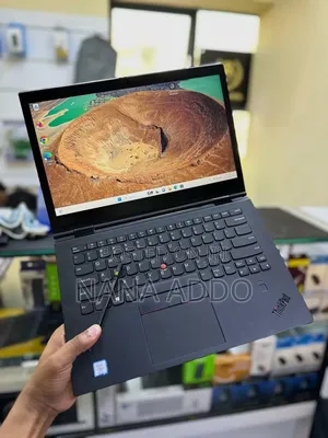 Laptop Lenovo ThinkPad X1 Yoga 8GB Intel Core 5 HDD+SSD 256GB