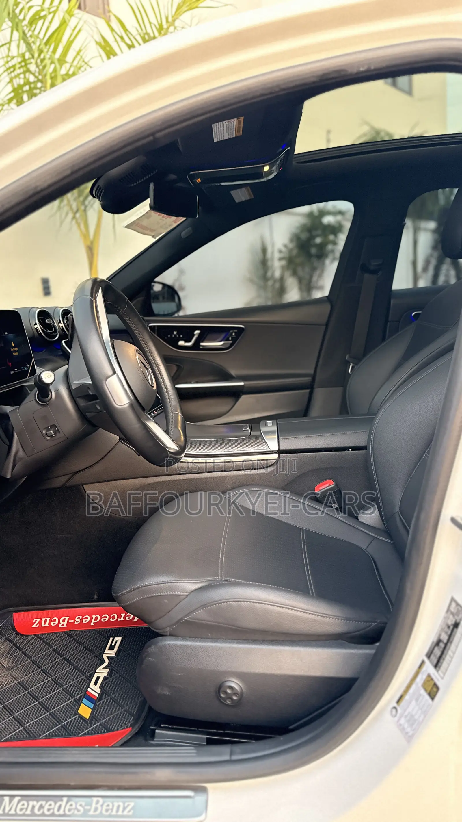 Mercedes-Benz C300 2024 White