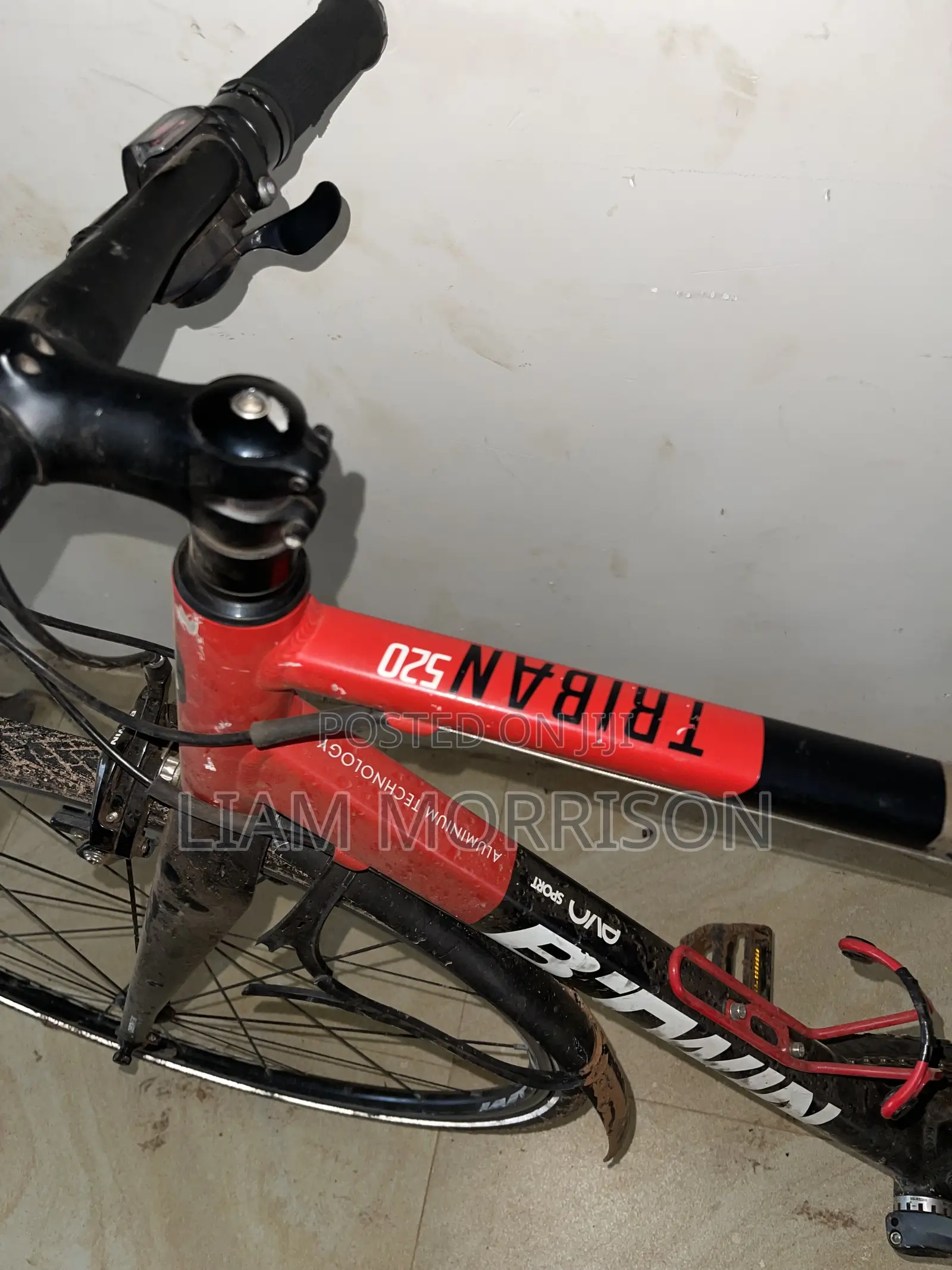 B-Twin Mountain Bike