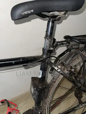 B-Twin Mountain Bike