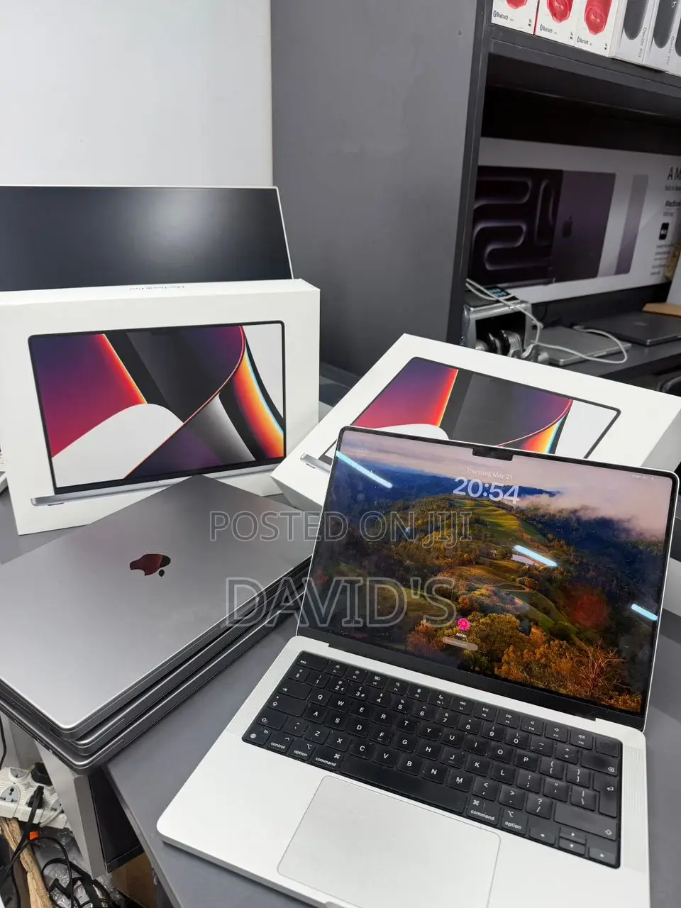 Laptop Apple MacBook 2018 16GB Intel Core i7 SSHD+SSD 512GB
