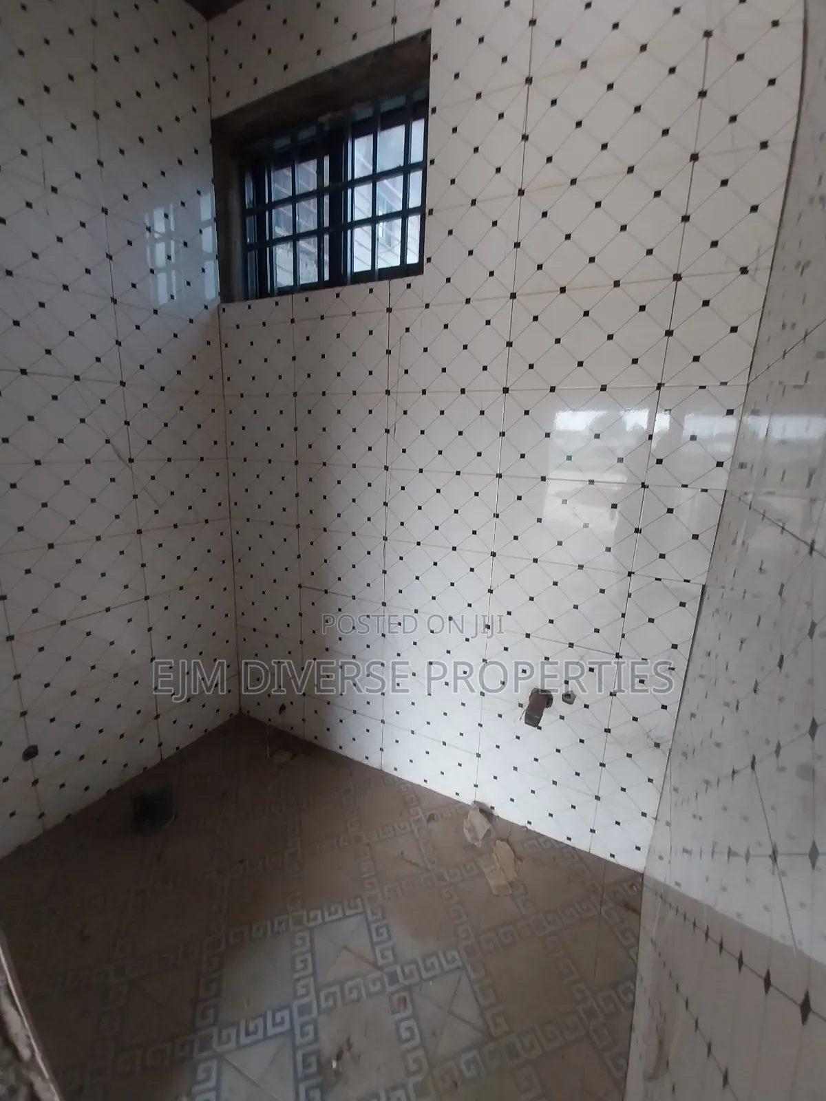 Spacious Shop for Rent at Teshie Agblezaa