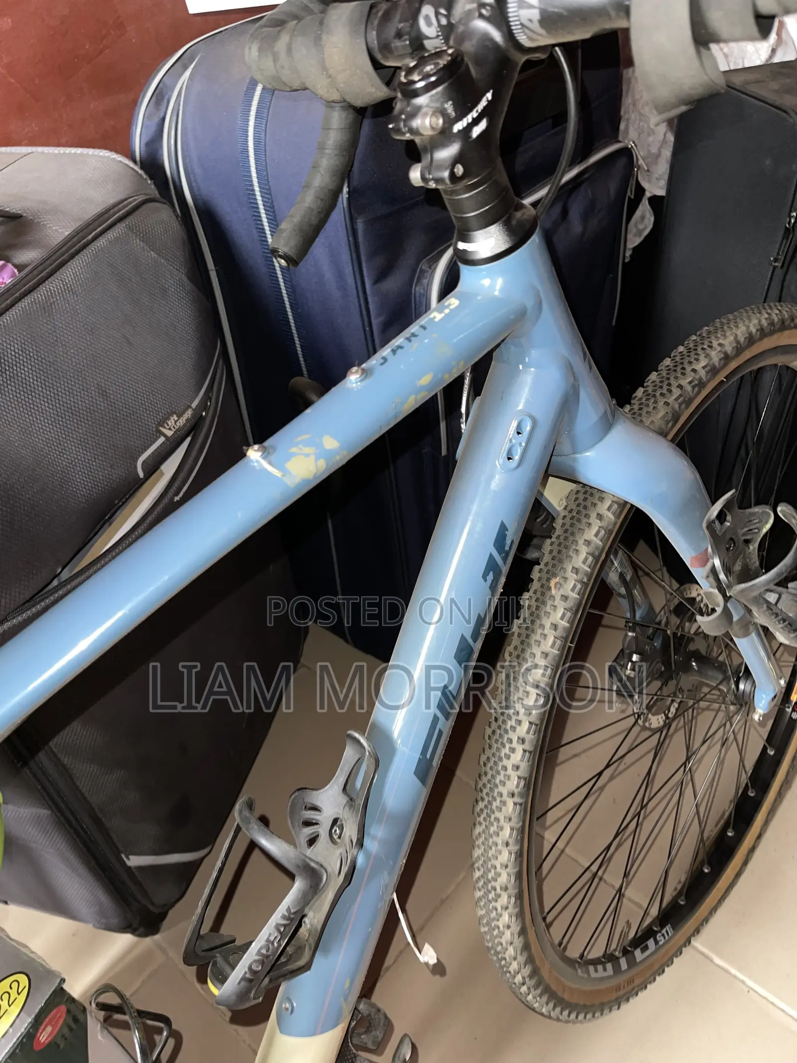 Fuji Jari 1.3 Bicycle Racing Bike