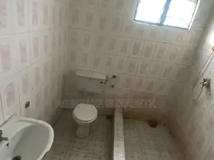 2bdrm Room & Parlour in Agbeshie Properties, Weija Junction for rent