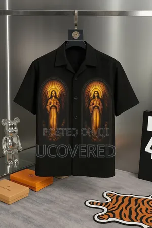 Black Short-Sleeve Button-Up Shirt