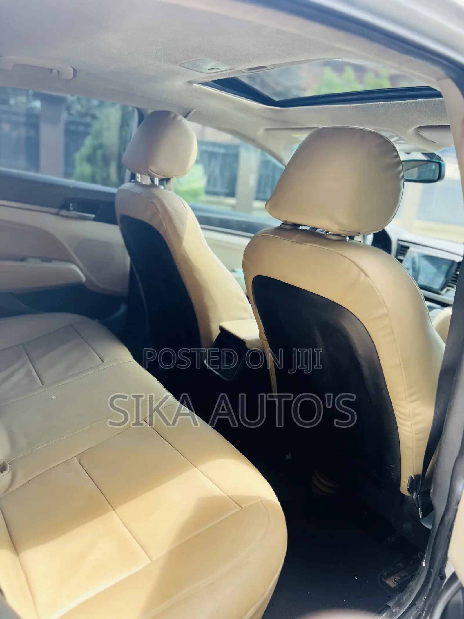 Hyundai Elantra Limited Sedan FWD (2.0L 4cyl 6A) 2017 White