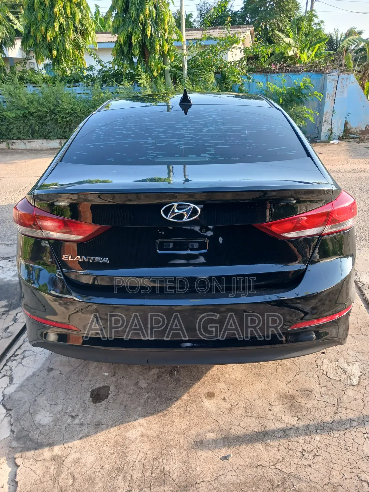 Hyundai Elantra 2017 Gray