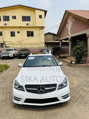 Mercedes-Benz C250 2014 White