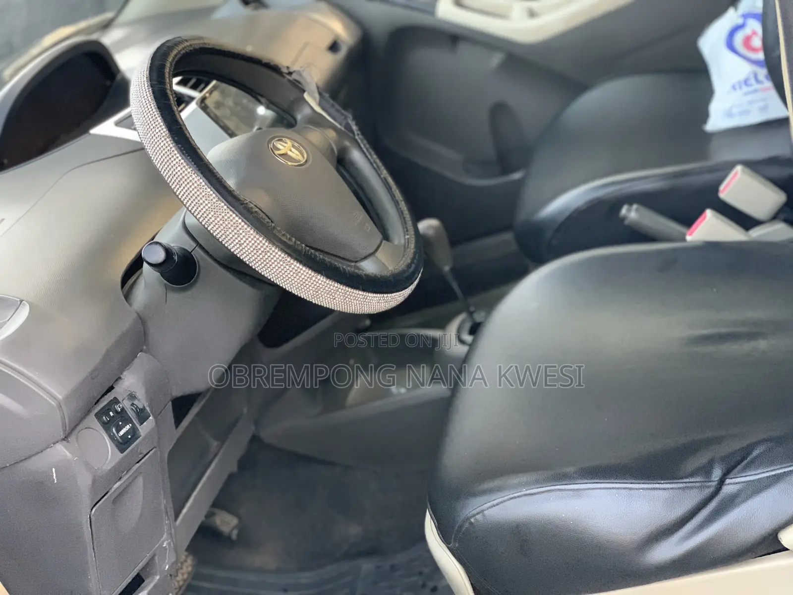 Toyota Vitz 2010 Blue