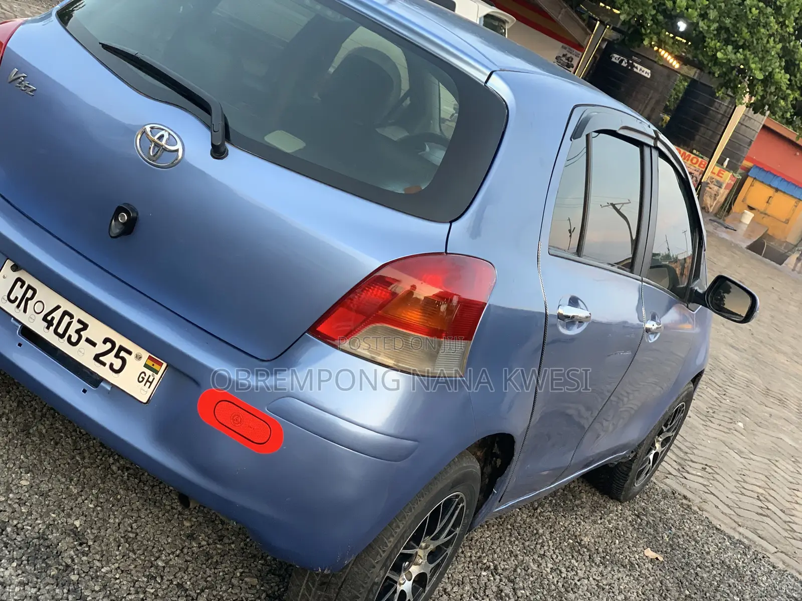 Toyota Vitz 2010 Blue
