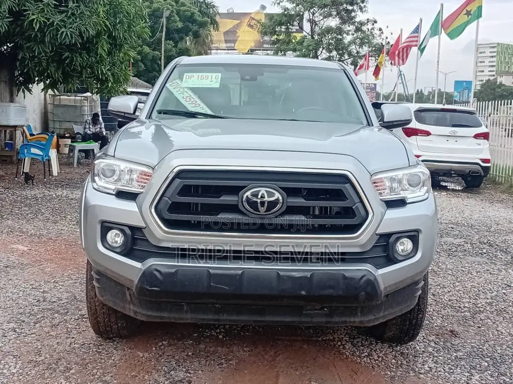Toyota Tacoma 2022 Black
