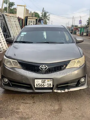 Toyota Camry 2013 Brown