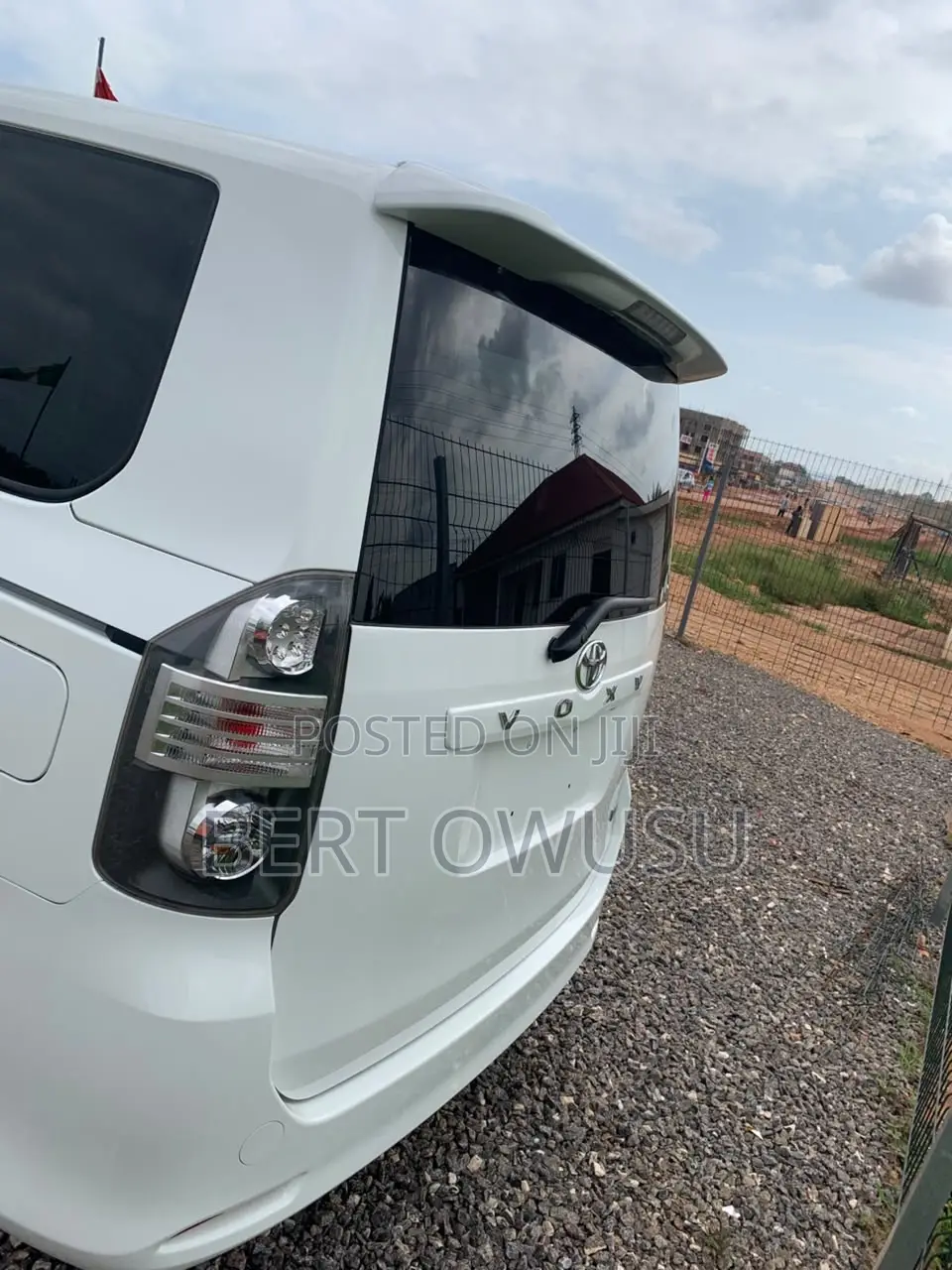 Toyota Voxy 2012 White