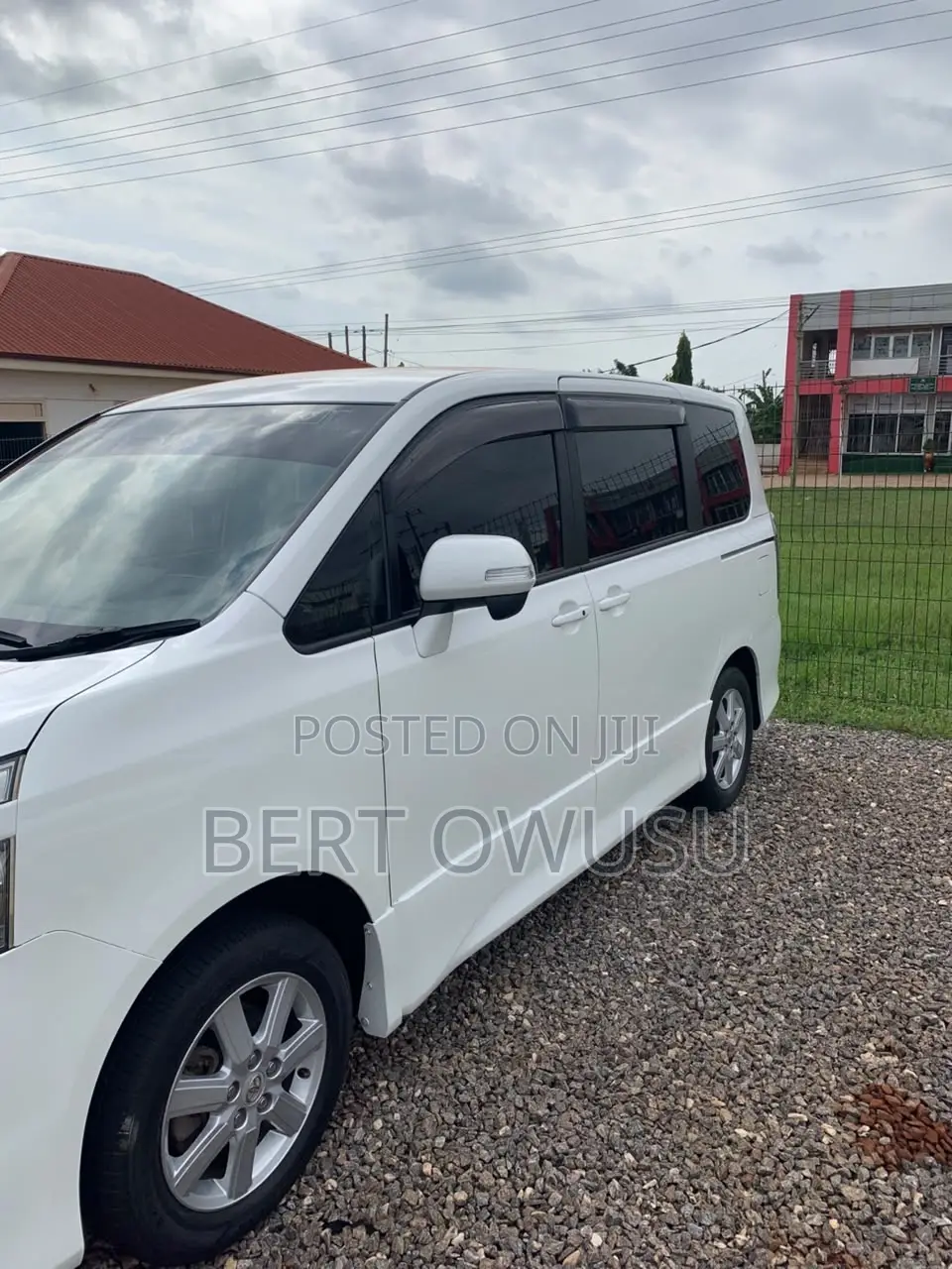 Toyota Voxy 2012 White