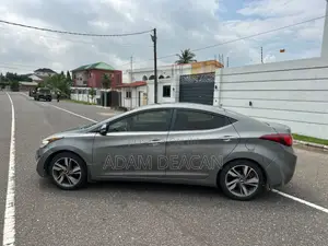 Hyundai Elantra Limited 4dr Sedan (1.8L 4cyl 6A) 2014