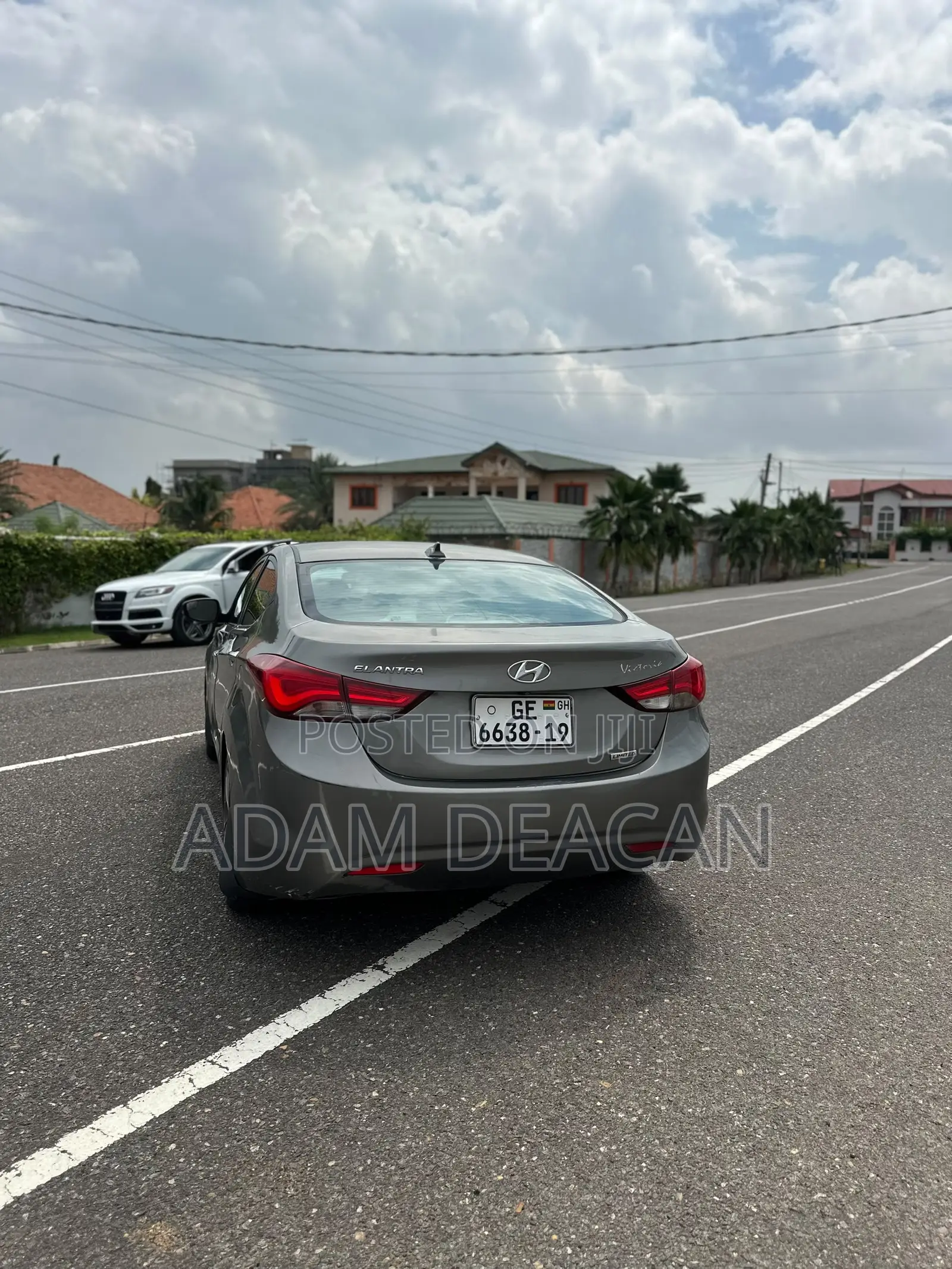 Hyundai Elantra Limited 4dr Sedan (1.8L 4cyl 6A) 2014