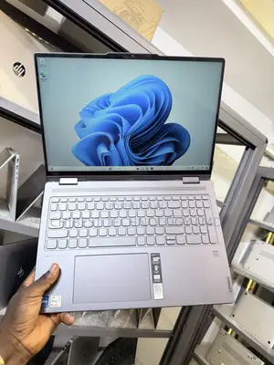 Laptop Lenovo Yoga 7i 8GB Intel Core i5 SSD 512GB