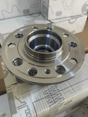 C300 Front Hub Normal