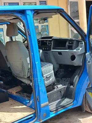 Ford Transit 2011 Blue