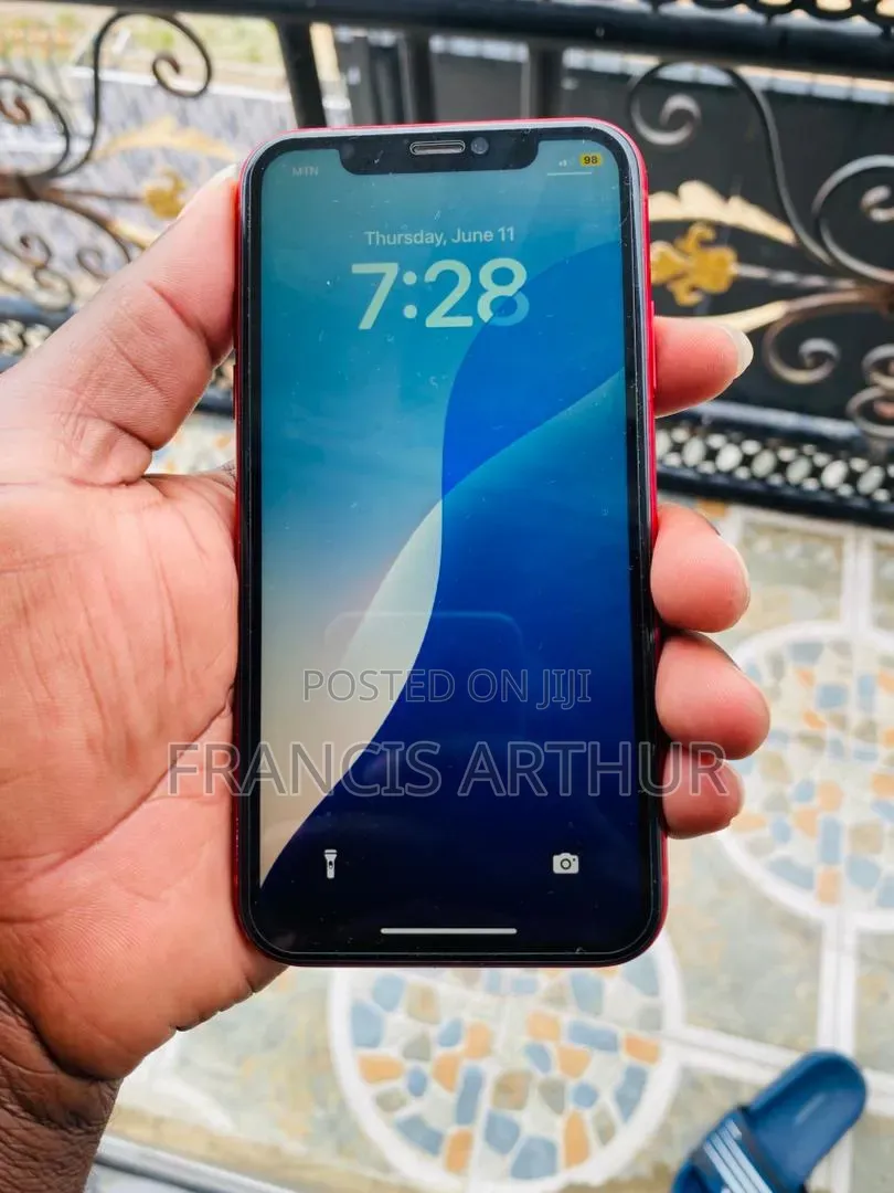 Apple iPhone XR 64 GB Red