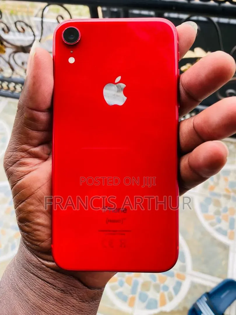 Apple iPhone XR 64 GB Red