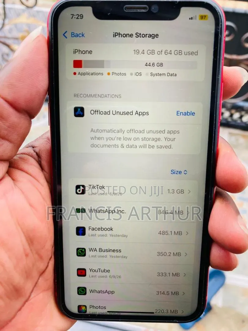 Apple iPhone XR 64 GB Red
