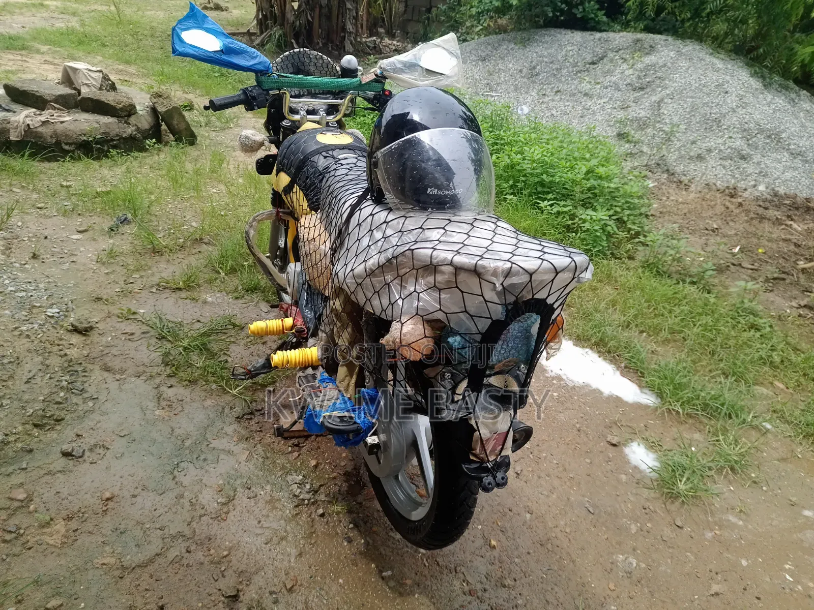 Bajaj Boxer 125 2026 Yellow