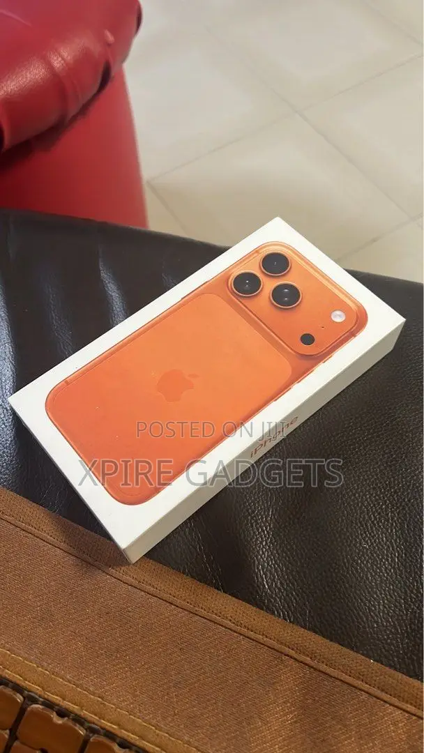 New Apple iPhone 17 Pro Max 1 TB Orange