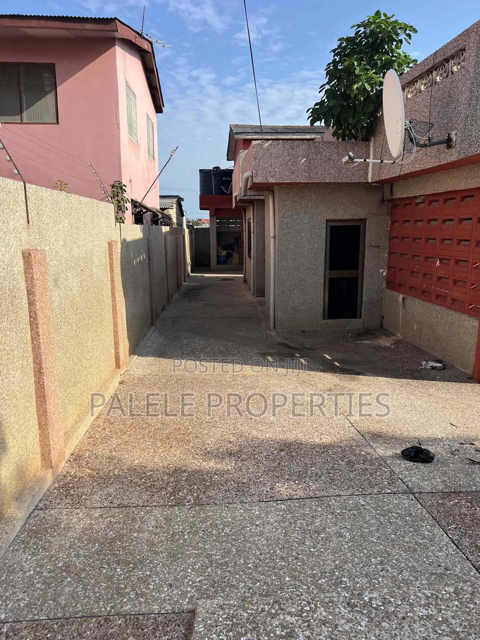 1bdrm House in Dansoman Control, Accra Metropolitan for rent