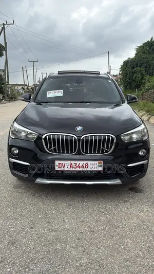 BMW X1 xDrive28i AWD 2017 Black